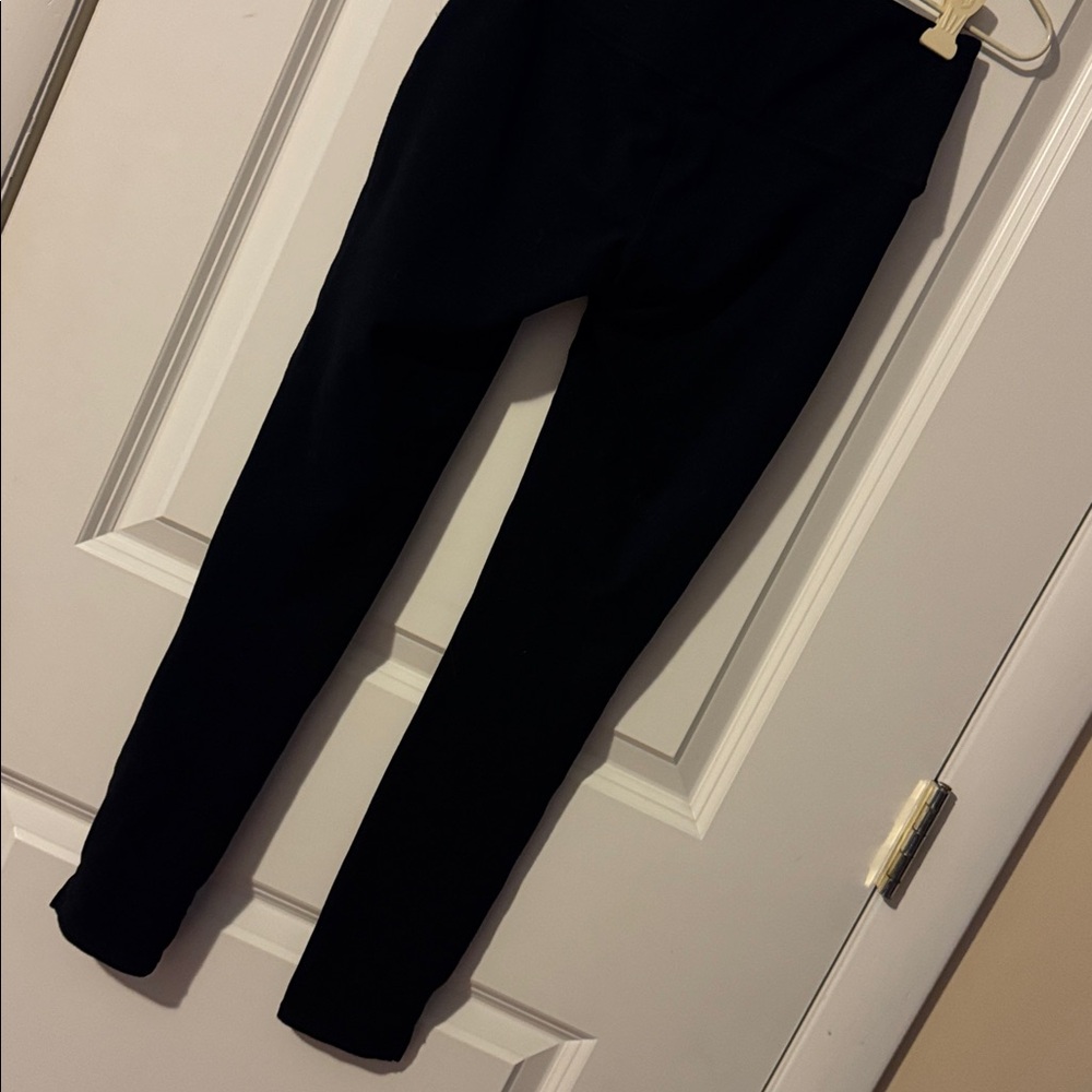 Spanx all black small strech leggings active/everyday wear - Picture 4 of 5